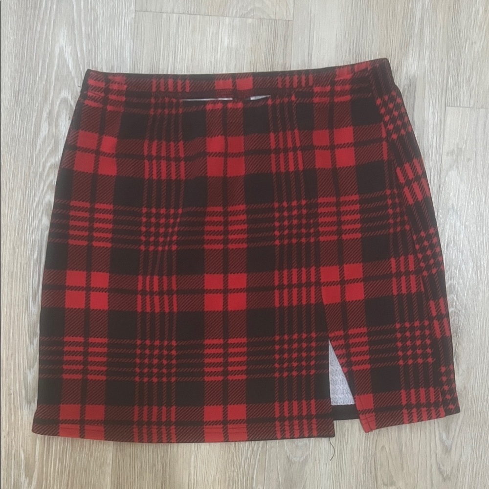 SHEIN Red and Black Checkered Pencil Skirt